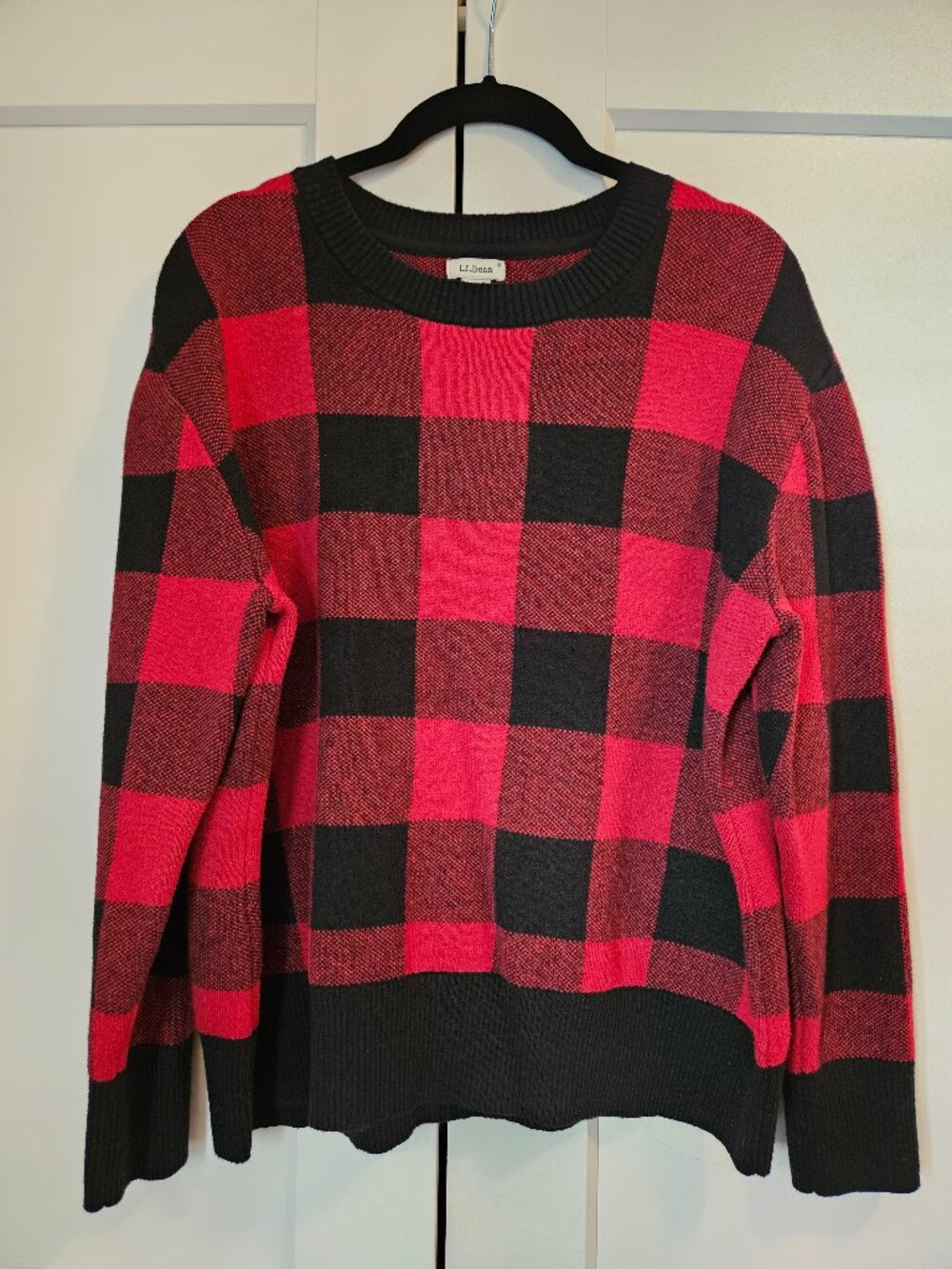 L.L. Bean Red & Black Buffalo Check Sweater Cashmere Blend Crewneck M